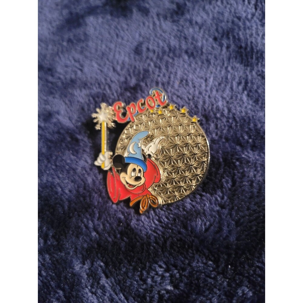 Disney EPCOT Sorcerer Mickey Trading Pin #3185 2000 Park Icon